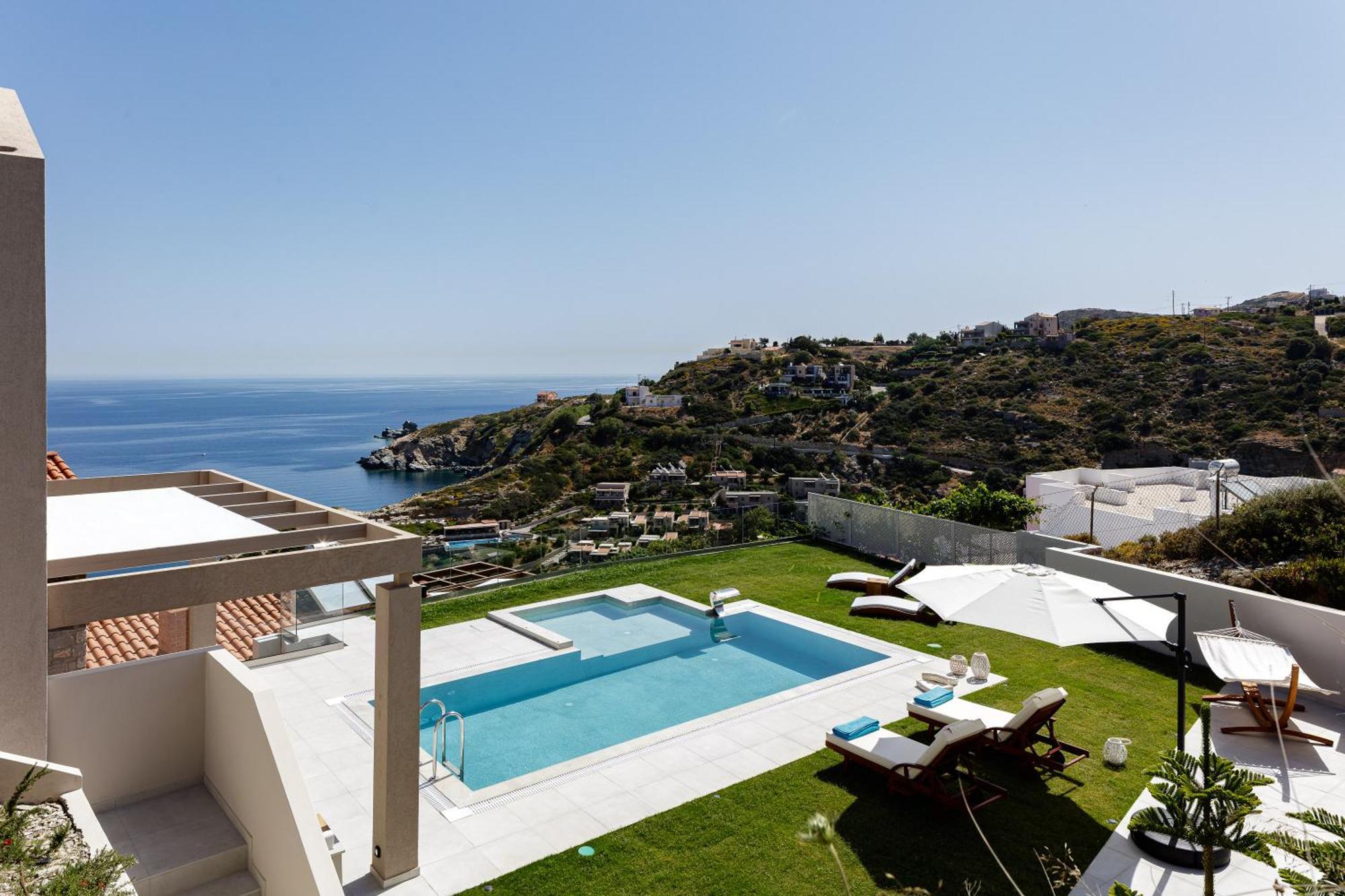 Villa Ligaria Pinnacle Eksteriør billede